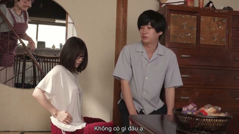 chi-ke-nhut-nhat-loan-luan-cung-cau-em-trai-khoai-to
